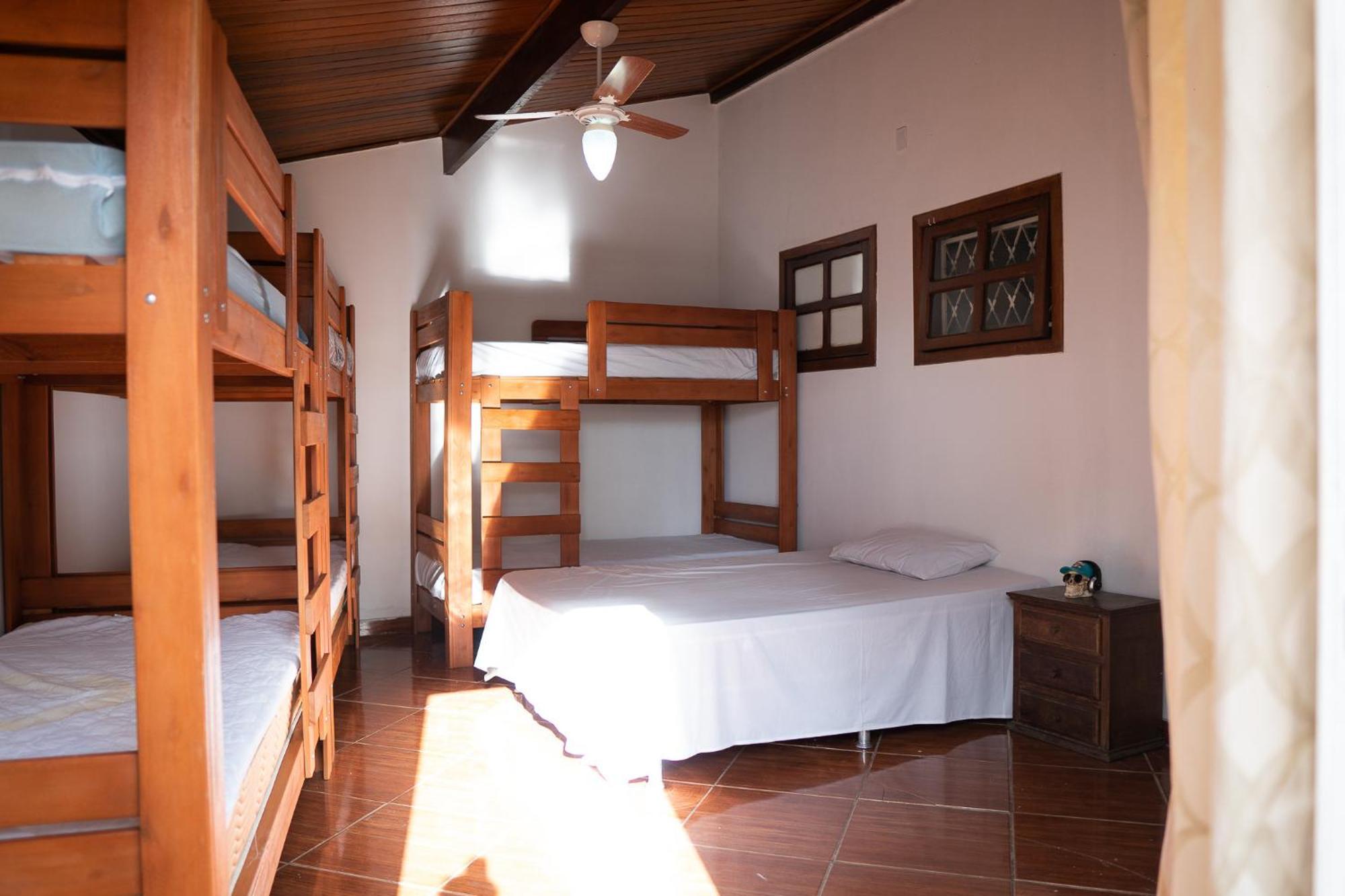בלו הוריזונטה Woods Hostel חדר תמונה